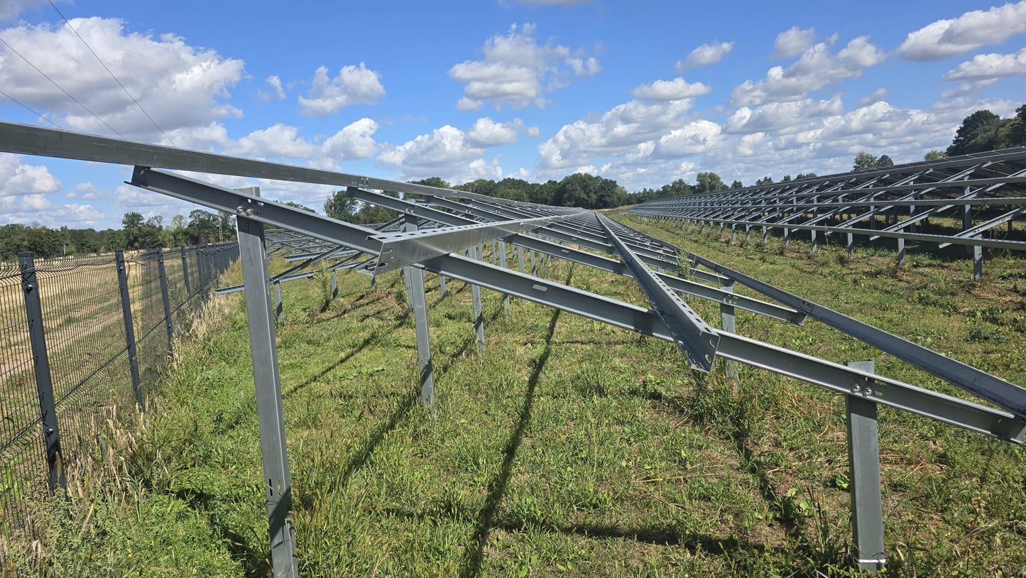 Sistem de montaj fotovoltaic la sol de la 25euro/panou !!!